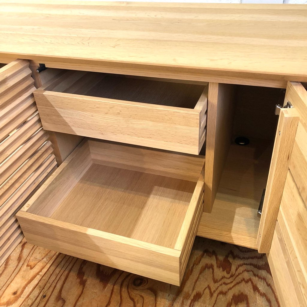 カリモク / karimoku ソリッドボード TVボード QT7017 オーク 無垢材