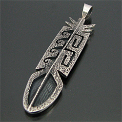 ホピ族 Gerald Lomaventema フェザー オーバレイ トゥーファーキャスト