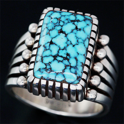 ナバホ族 Howard Nelson キングマン ターコイズ 長方形 リング 12号