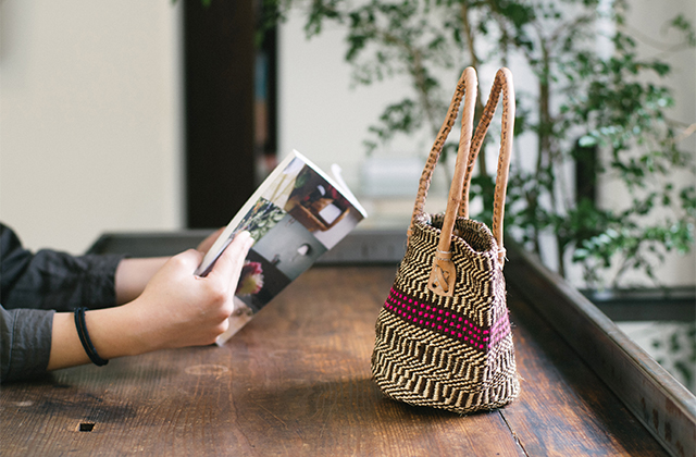 アフリカとつくるハンドメイドなケニアバック｜RuiseB「ルイズビィ」