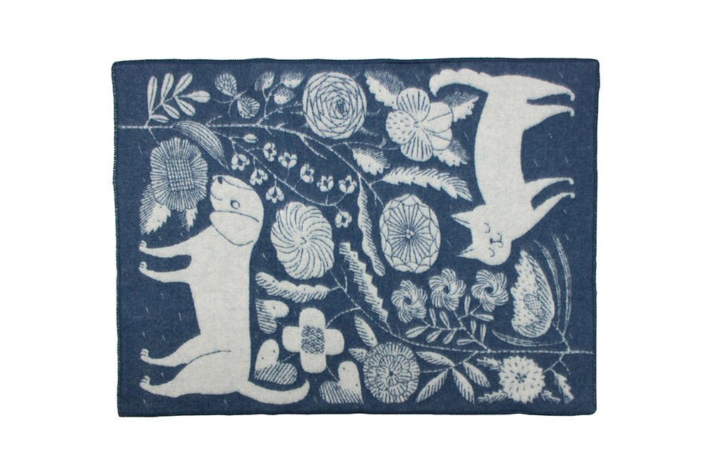 鹿児島睦さん×ラプアンカンクリのブランケット | RyuC ・Divertire