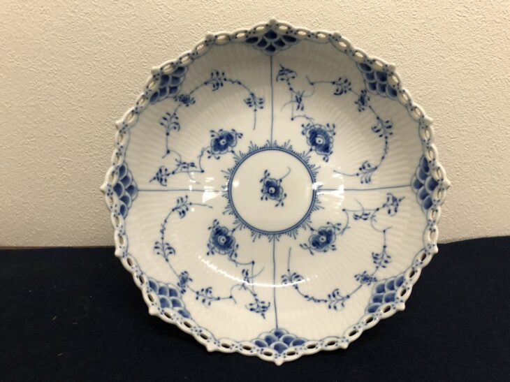 ロイヤルコペンハーゲン『ブルーフルーテッド フルレース コンポート