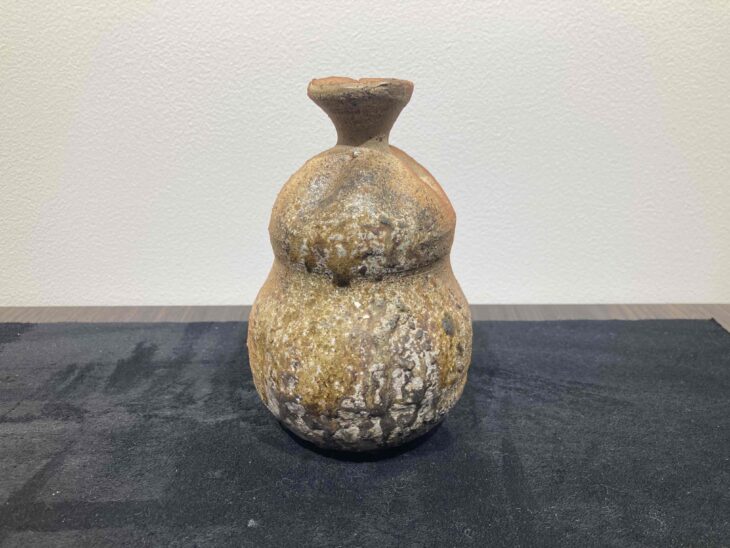 原田拾六 作 『備前徳利』 ｜骨董品買取 緑和堂