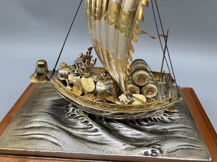 関武比古 作『銀製 宝船』 ｜骨董品買取 緑和堂