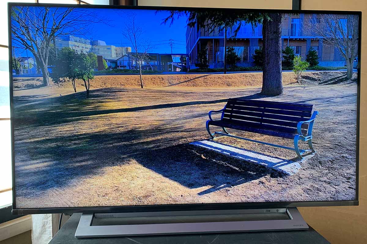 実家の両親のためにテレビを選ぶ。東芝レグザ「43M540X」【いつ