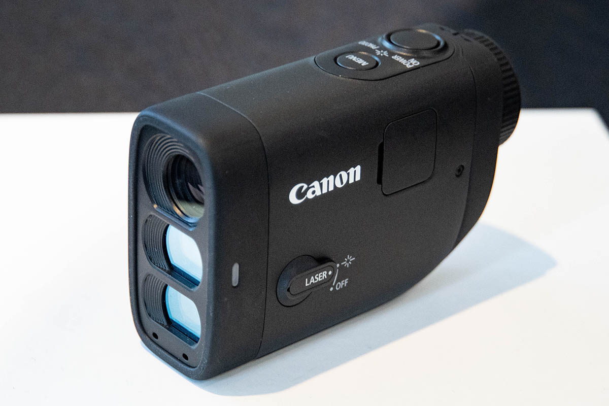 キヤノン、ゴルフ市場参入 撮影できる距離計「PowerShot GOLF