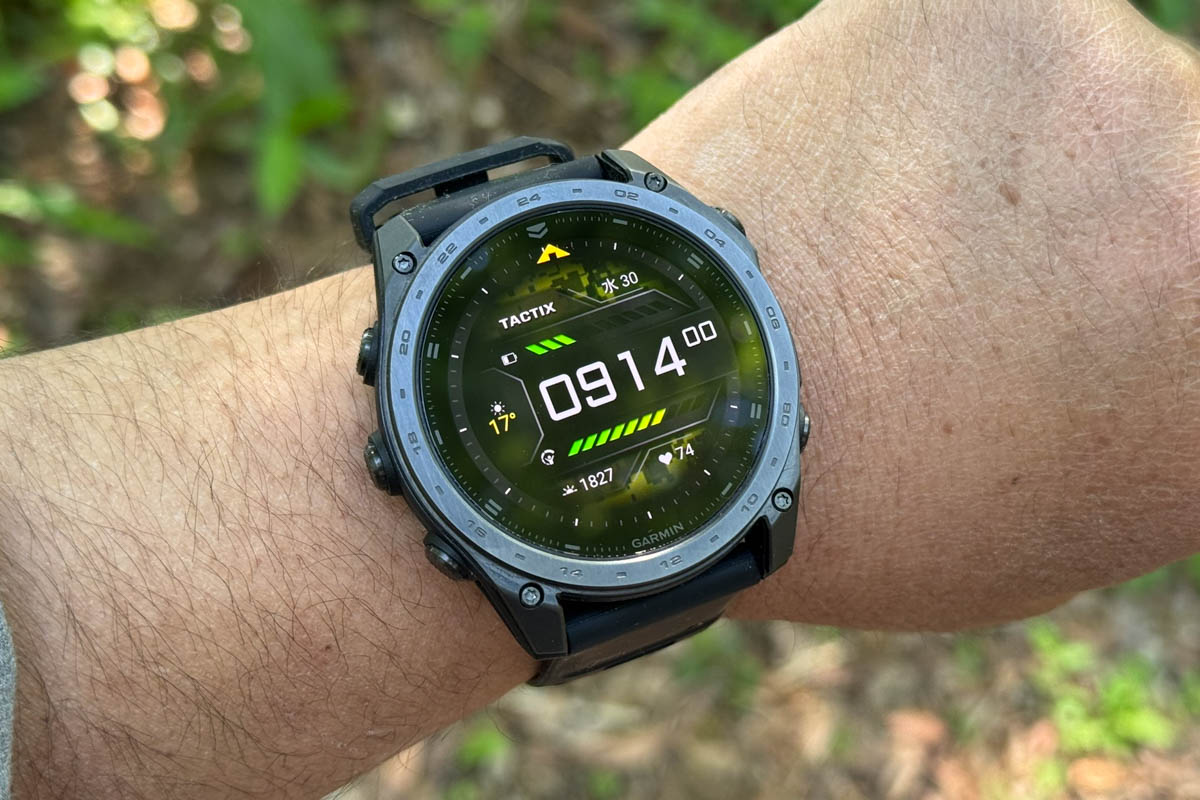 ガーミン「tactix 8」を買った AMOLEDで新生したミリタリーモデル