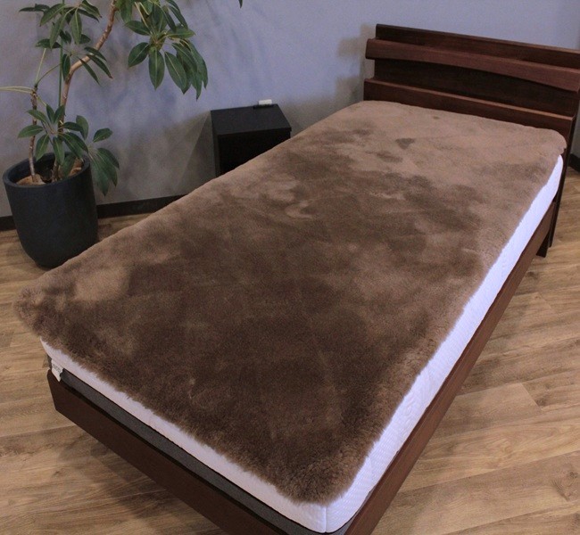 ムートンシーツ・ベッド・オーダーメイド枕・マニフレックス 専門店