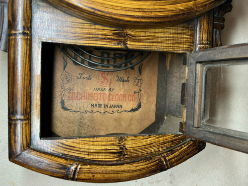 昔懐かしいアンティーク柱時計をお届け|WATERBURY