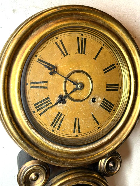 昔懐かしいアンティーク柱時計をお届け|WATERBURY