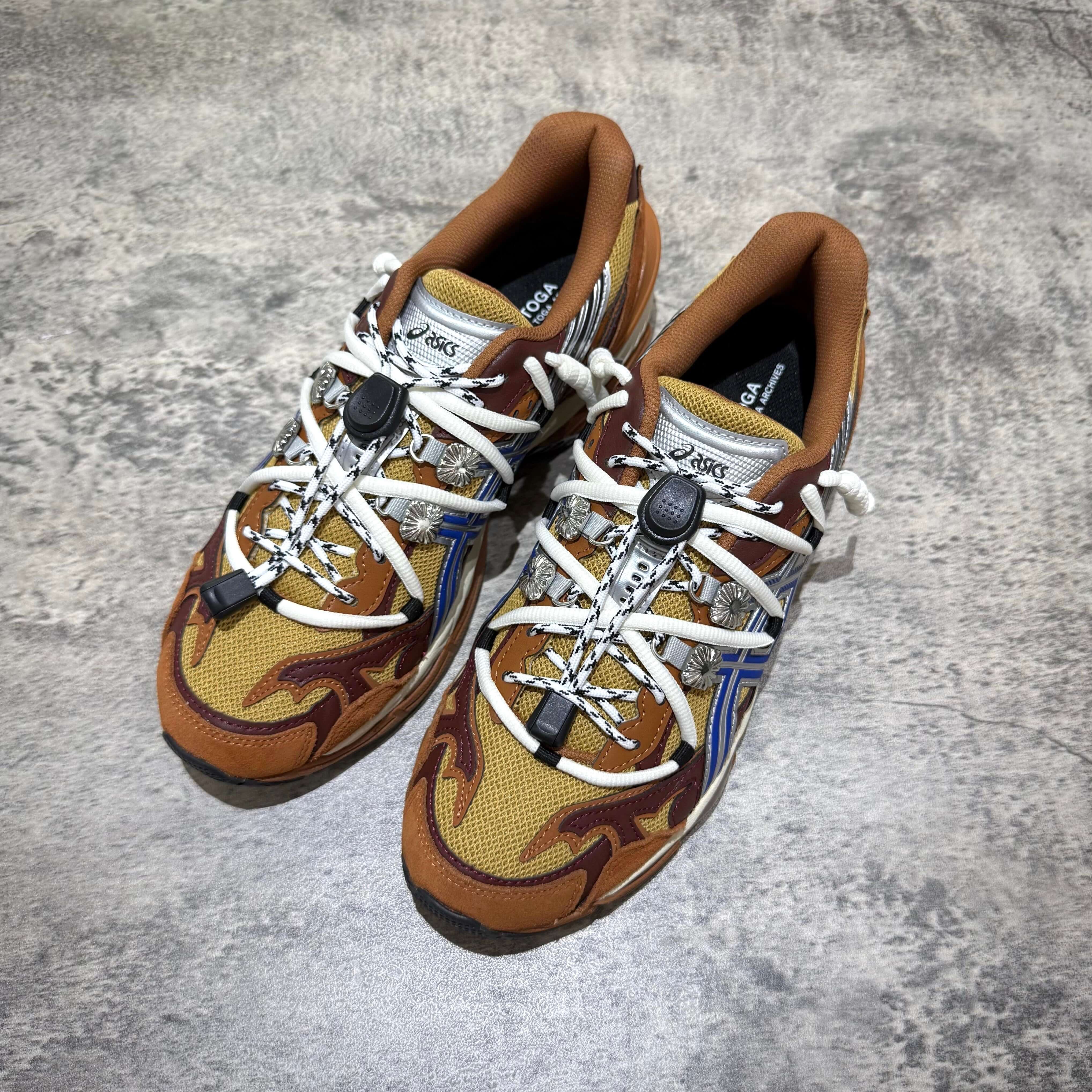 Toga x Asics Gel-Cumulus 16 - Brown Blue Silver | In stock