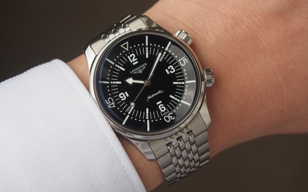 堅実なアップデートに大歓喜！ 39mmケースの新型「ロンジン レジェンド