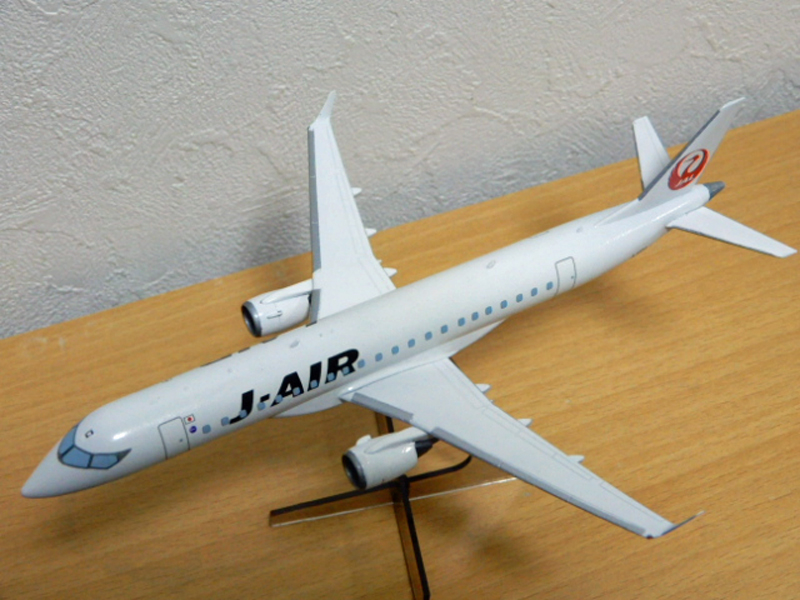 三菱航空機 MRJ 90(FINE MOLDS 1/200)＞ 特集 日本＞2023年4月号