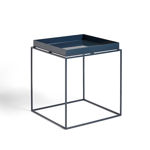 Tray Table / HAY