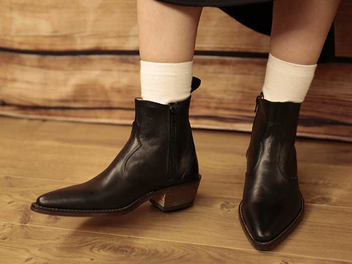 トラッカーズ（TRAKAR'S）14302 Blackの詳細ページです｜Western Boots