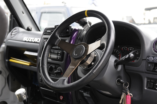 ジムニー ステアリングボス ラフィックス専用 Works Bell 411S Works