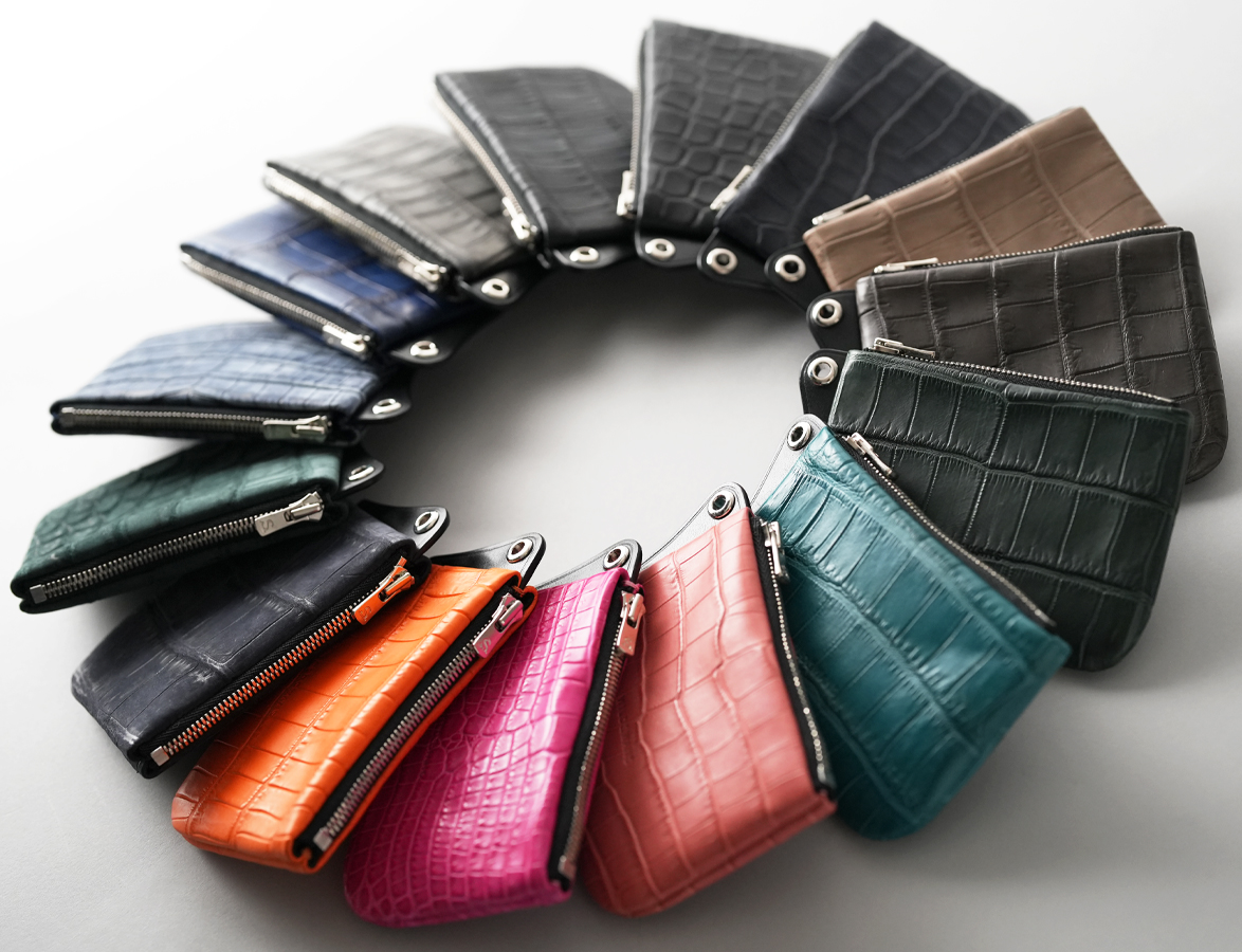 クロコダイル製ユーティリティポーチ・NORMA（ノーマ）についてのお話