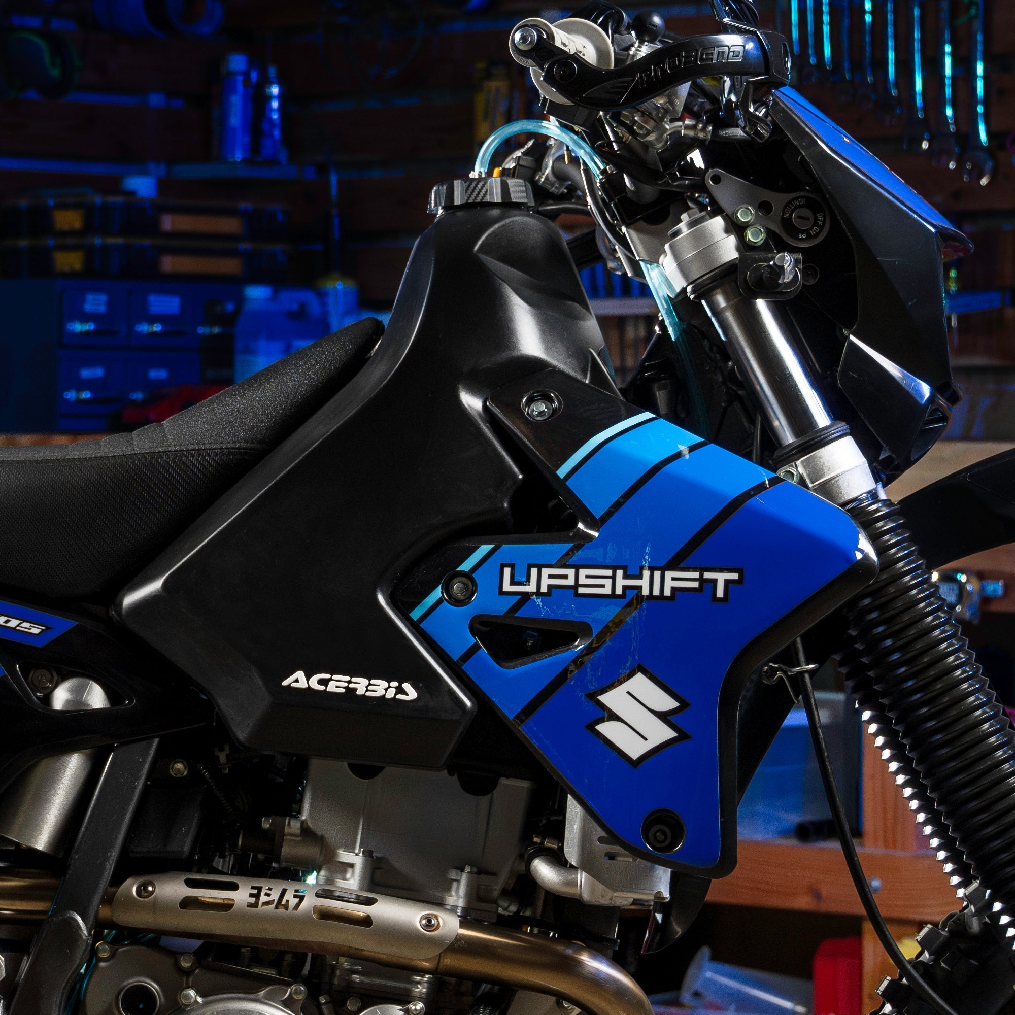 ACERBIS - 3.9 GALLON FUEL TANK - 2000–2024 SUZUKI DR-Z400 - TMBR MOTO