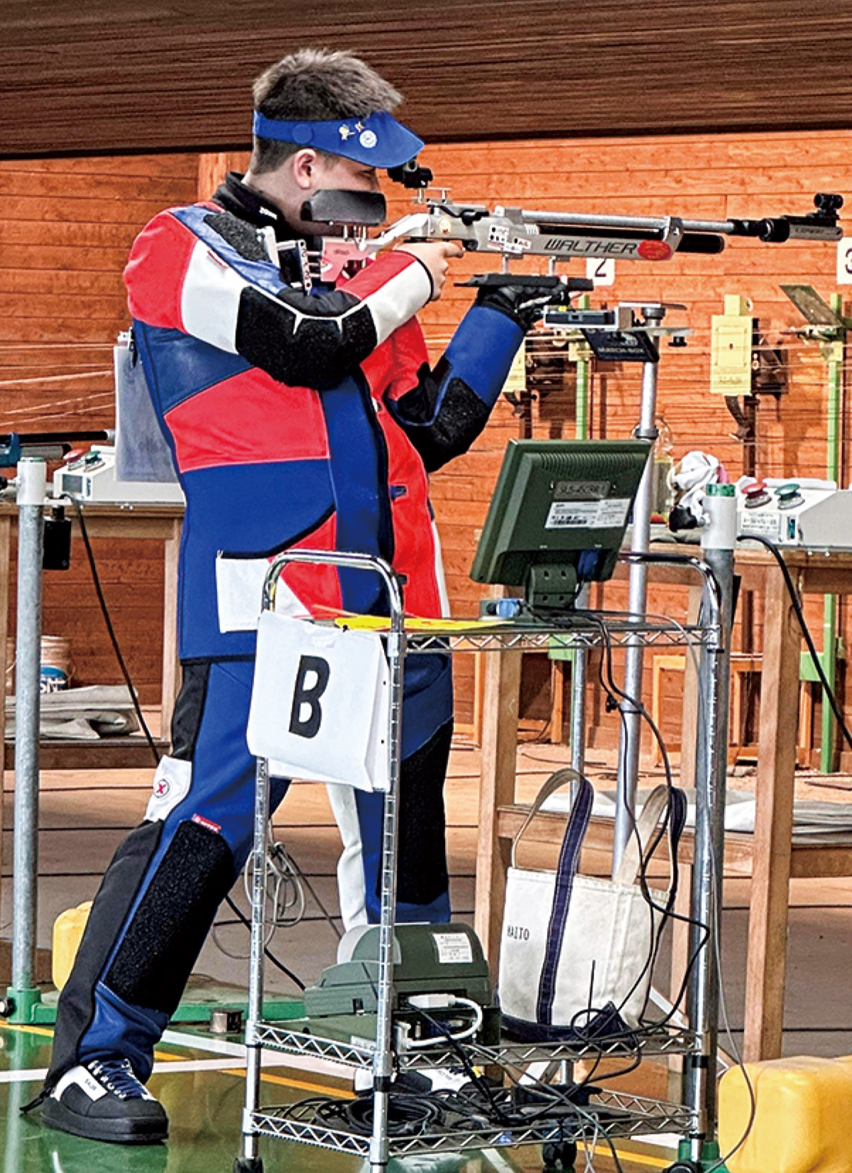 県高校総体で2冠 ライフル射撃・ギャンビルさん | 三浦 | タウンニュース