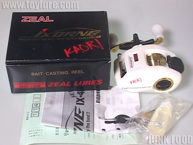 JUNK FOOD item: R-10104 イクシオーネ IX-4F カオリ