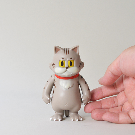 ソフビ製モズクパイセン (キジトラ) | 多肉植物・特別な鉢の販売