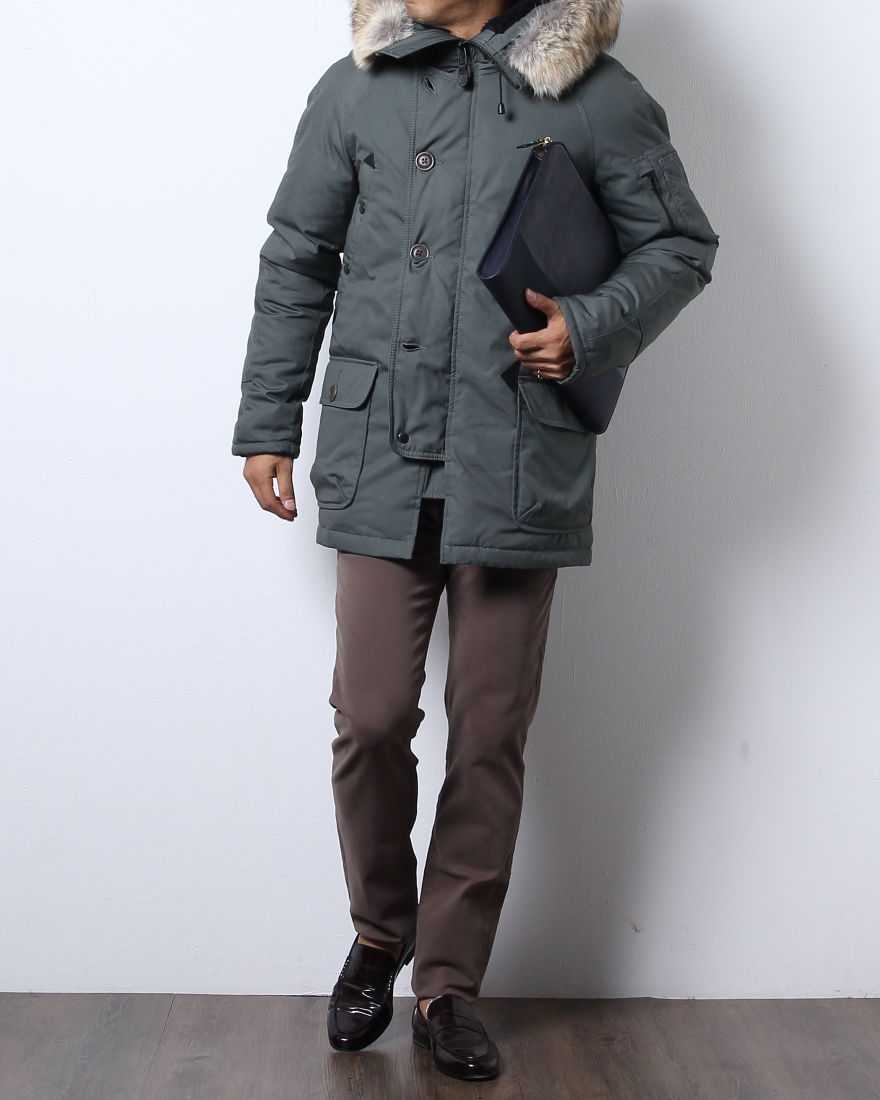 注目の新ブランド】極寒のアラスカを旅するわけじゃない。でも、男は