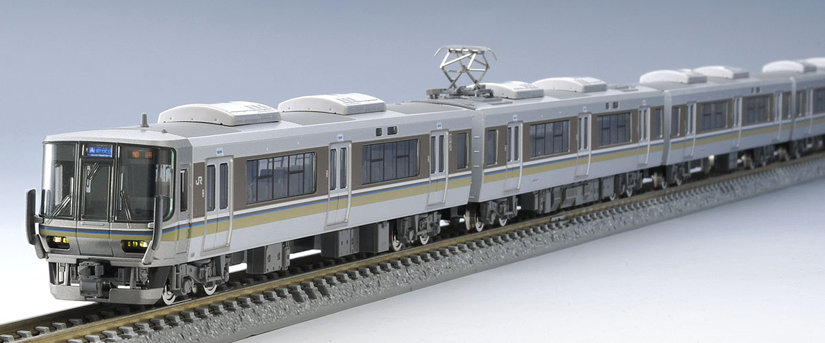 JR 223-2000系近郊電車（1次車・転落防止幌付・8両編成）セット｜製品