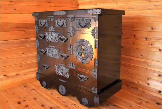 メッツ　美品　車箪笥 楽天市場】【開梱設置無料】 岩谷堂箪笥 車箪笥 国産 車タンス 日本製