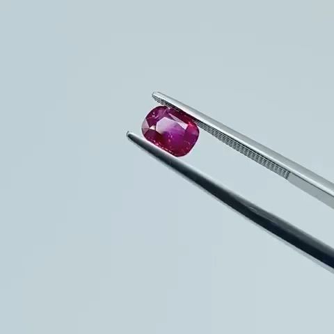 ルビー 非加熱(宝石名ルビー) ミャンマー産 GIA鑑付 1.07ct / 6.7x5