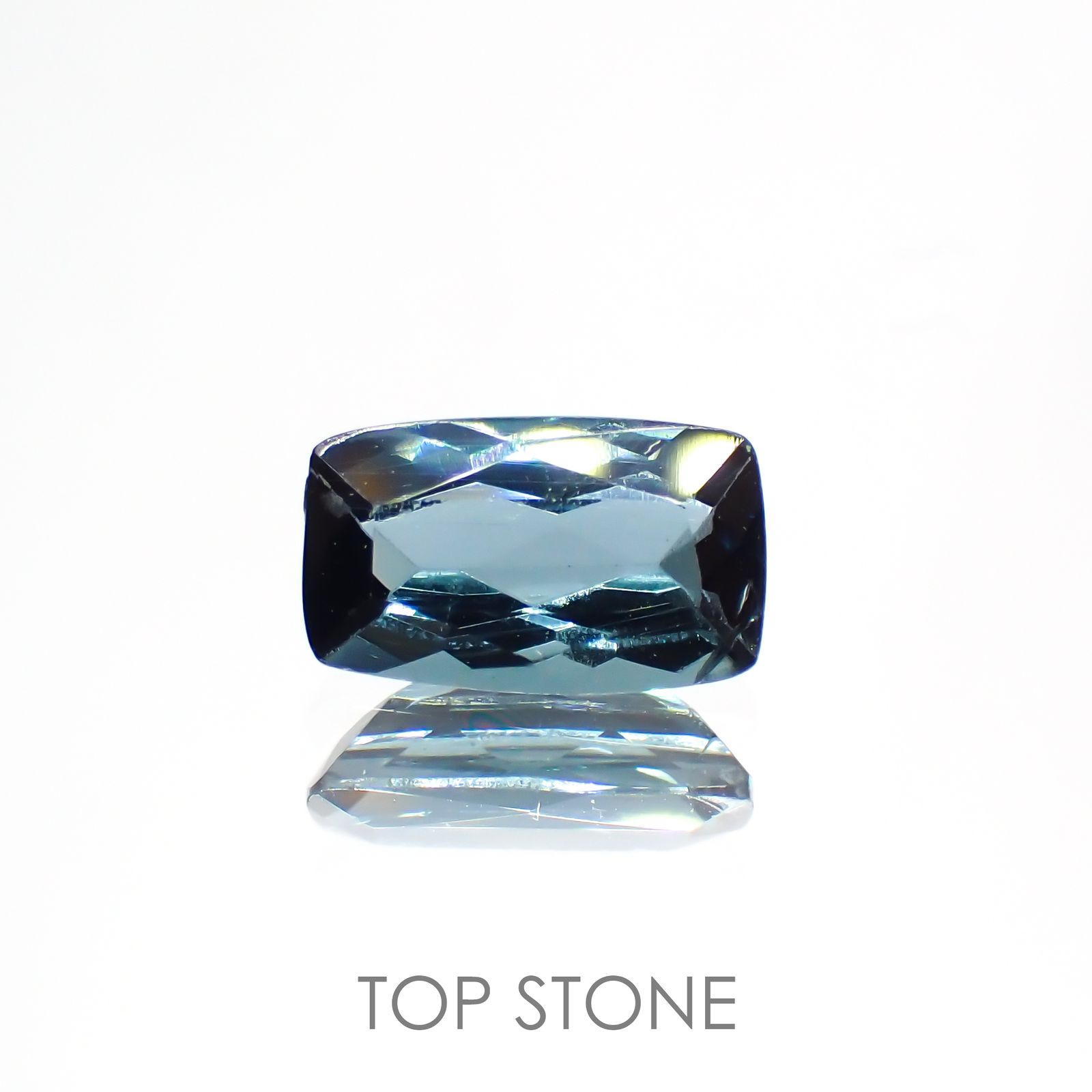 インディゴライト(宝石名ブルー・トルマリン/別名インディゴライト