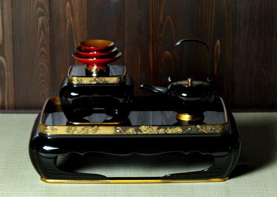 最高級（木瓜型）屠蘇器・槙蒔絵 6,600,000円（税込） | 輪島塗の