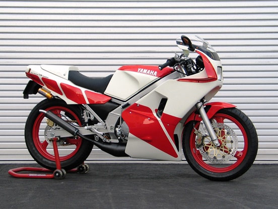 YAMAHA TZR250パーツ再販のお知らせ｜新着情報｜MVアグスタ(MV AGUSTA