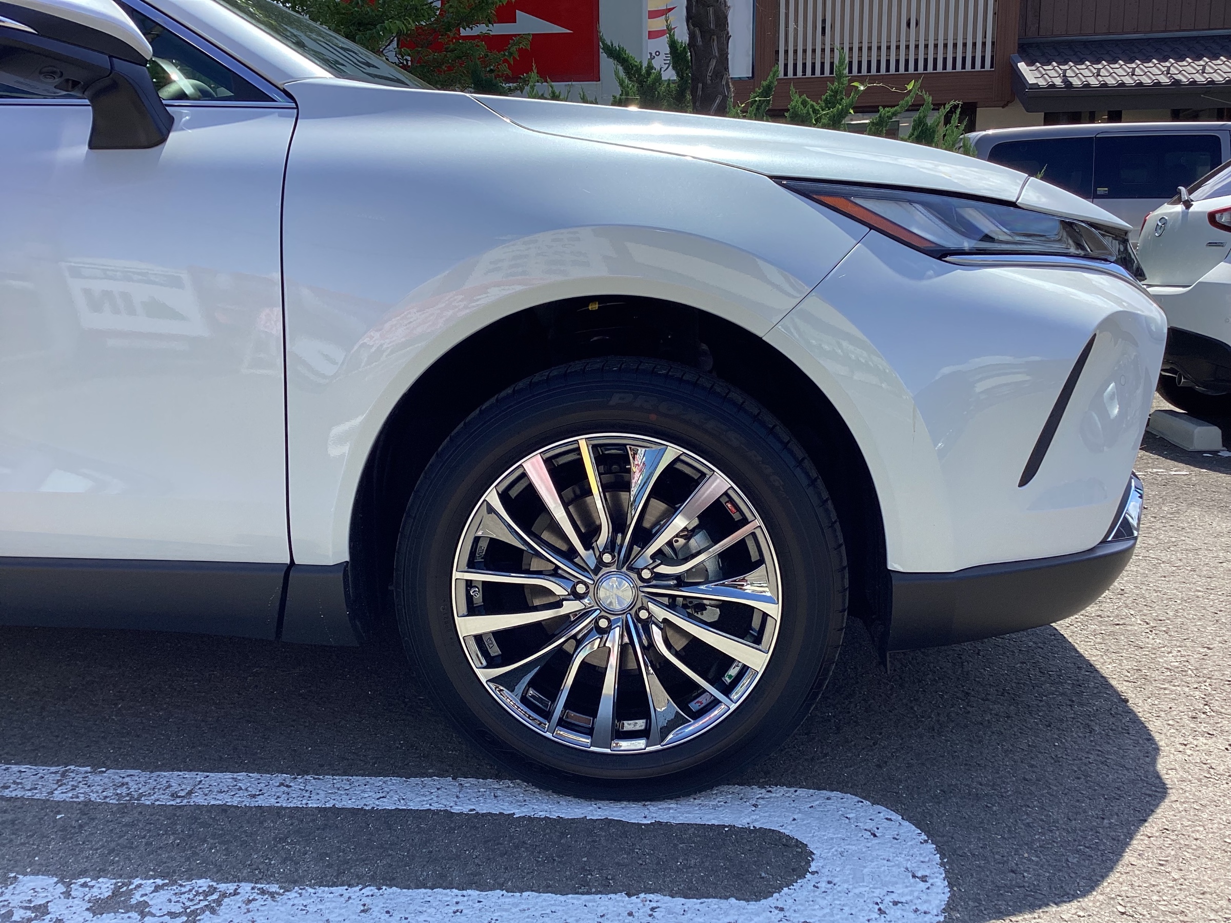 ハリアーにレオニス19インチ装着の巻 | 店舗おススメ情報 | タイヤ館