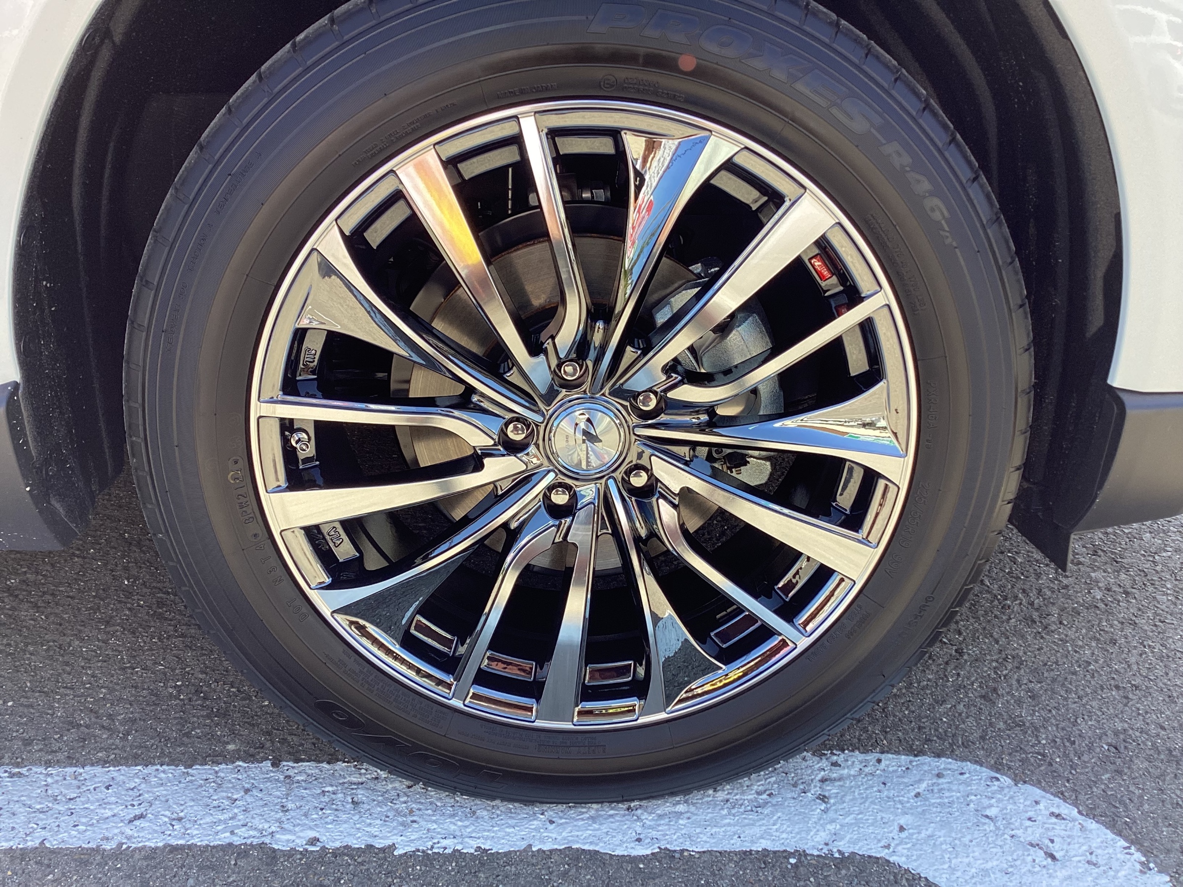 ハリアーにレオニス19インチ装着の巻 | 店舗おススメ情報 | タイヤ館