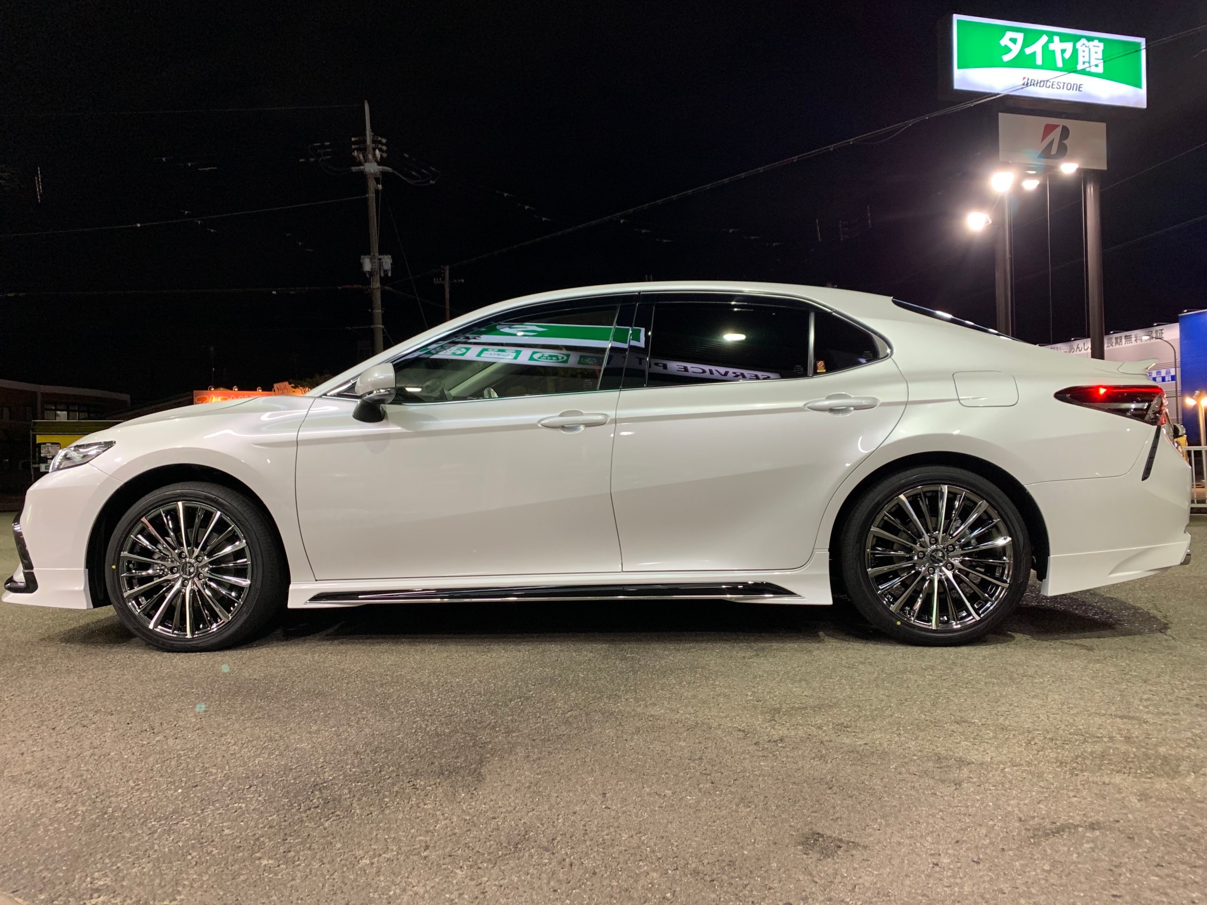 カムリ × Kranze Vierharm 225EVO(ヴィルハーム 225エボ) | 店舗お