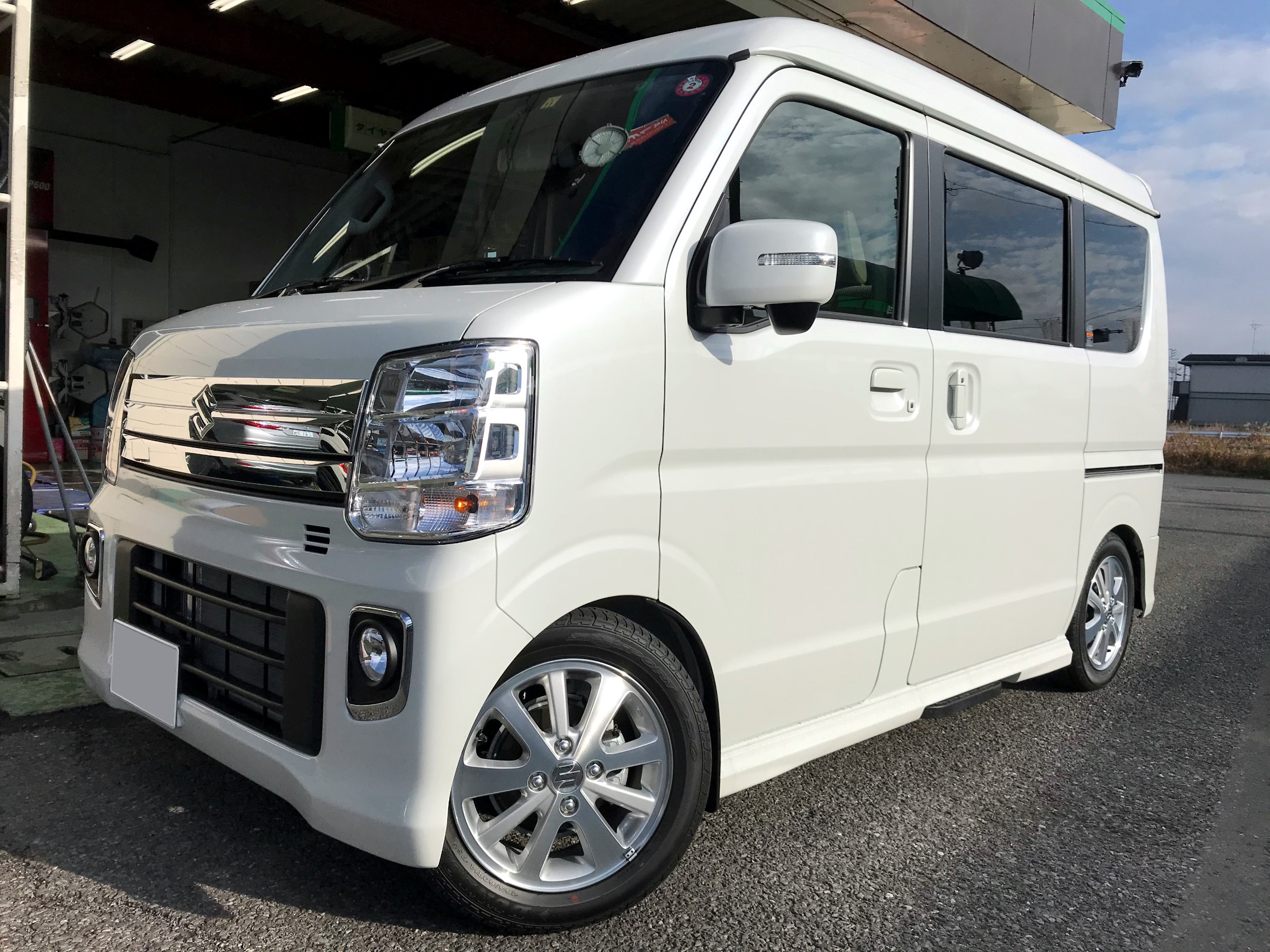 スズキ・エブリイワゴン・DA17】ブリッツ車高調・ZZ-Rダンパーのお