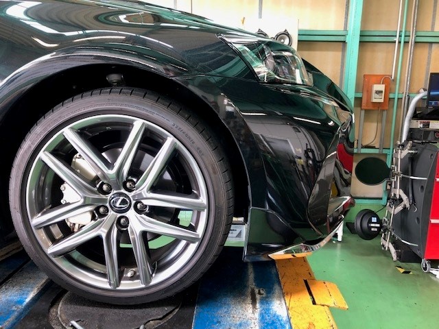 レクサスIS300h FスポーツにTWS Exlate 107M 19インチ取り付け