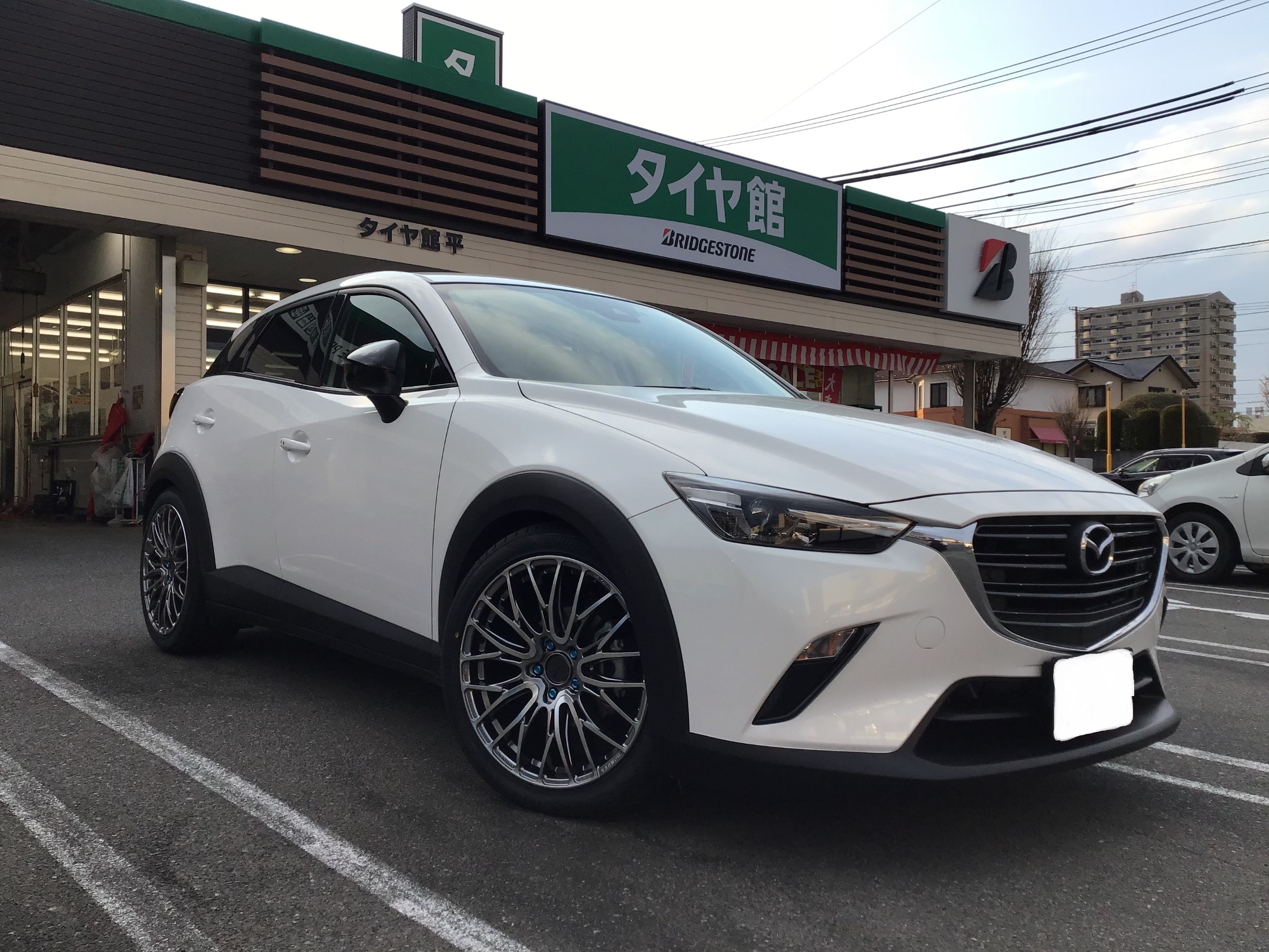 ﾏﾂﾀﾞ CX-3 【REGNO GRVⅡ + RAYS HOMURA 2X10DB + TEIN FLEXZ + 四輪