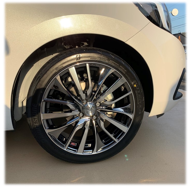 新型FIT(GR系)を17インチにインチアップ | 店舗おススメ情報 | タイヤ