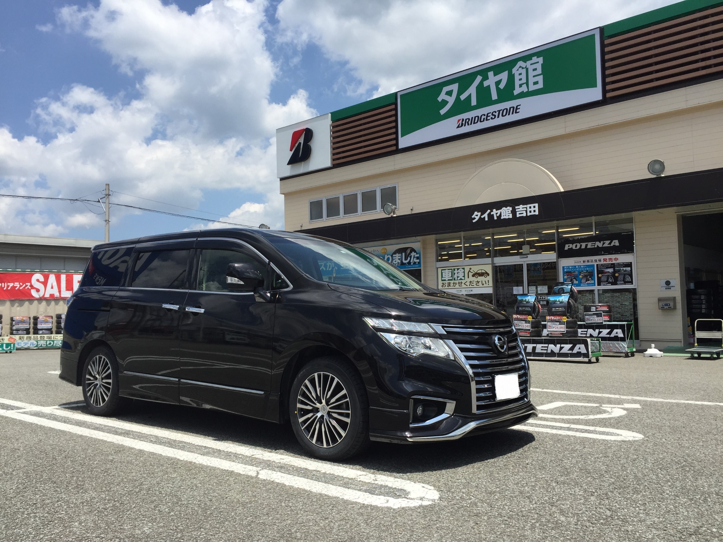 E52エルグランド テインフレックスZ 車高調取り付け＆アライメント