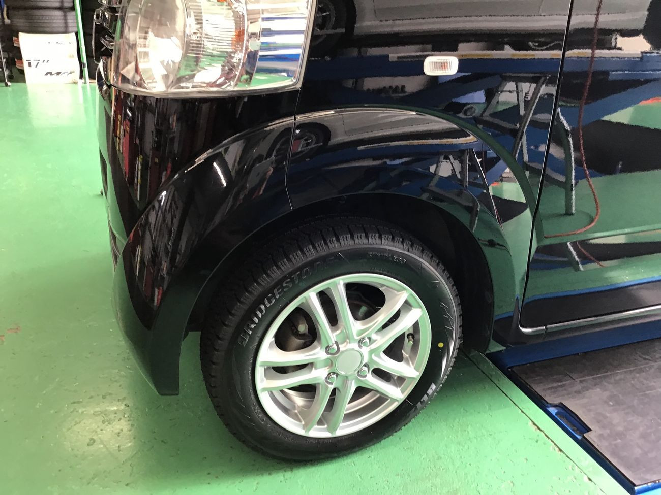 ホンダ「N-BOX」JF1 スタッドレスタイヤ＆アルミホイール交換 155