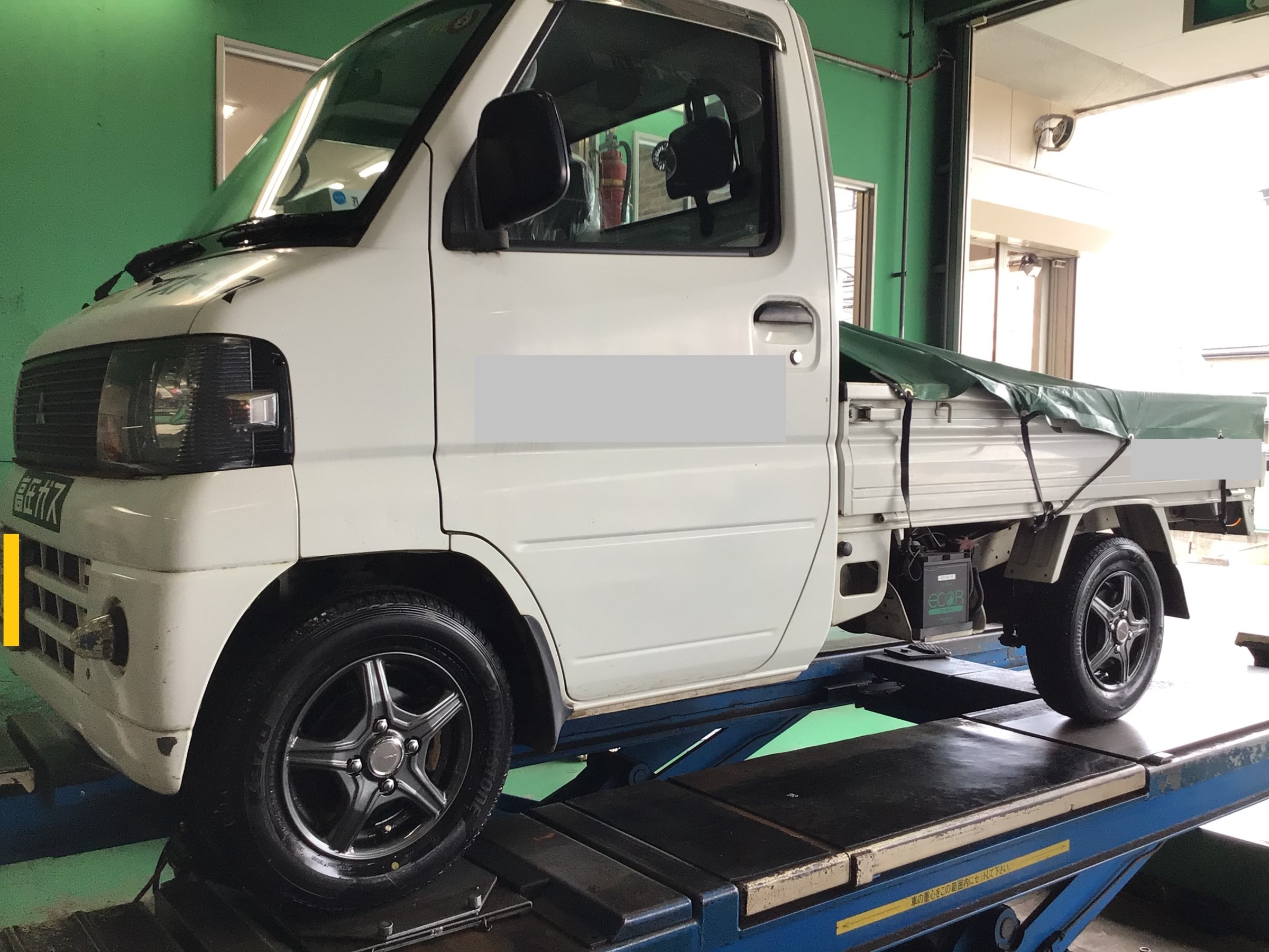 三菱：ミニキャブにトップランVR5とブリヂストンタイヤK370装着