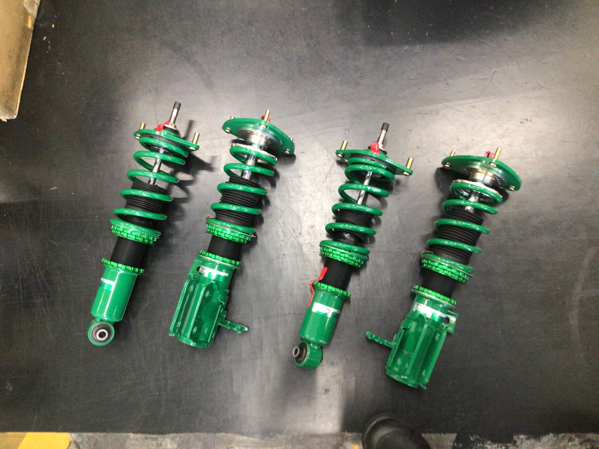 スバル BRZ（86）TEIN（テイン）FLEX Z 車高調取り付け ローダウン