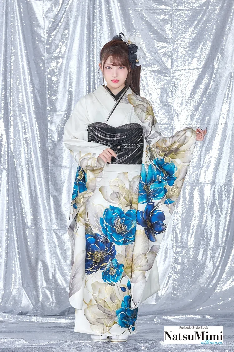 2ページ目｜青色の振袖｜成⼈式の振袖レンタルならTAKAZEN、世界