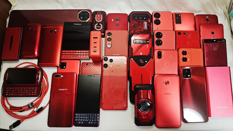 安すぎ】赤ガジェットファンが秒でポチったNothing Phone(3a)Lite実機