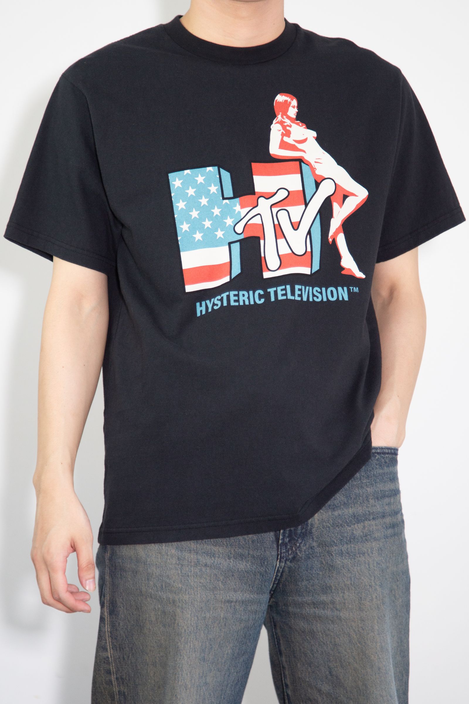 HYSTERIC GLAMOUR - HYSTERIC TELEVISION Tシャツ / ブラック | Tempt