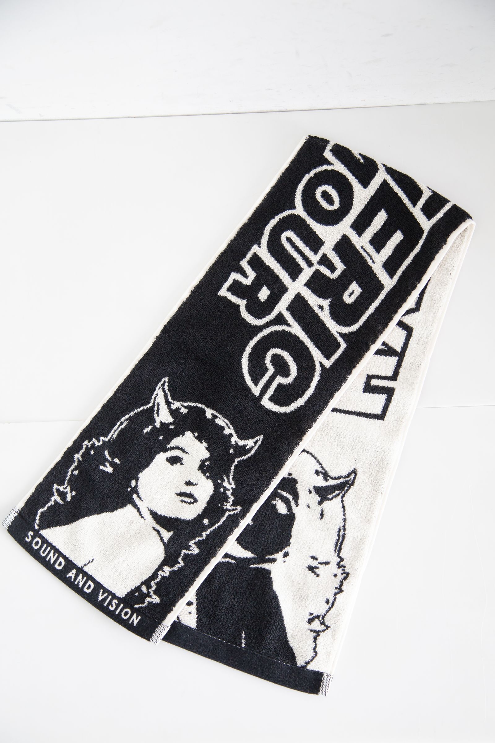 HYSTERIC GLAMOUR - 2TONE DEVIL WOMAN スポーツタオル / ブラック | Tempt