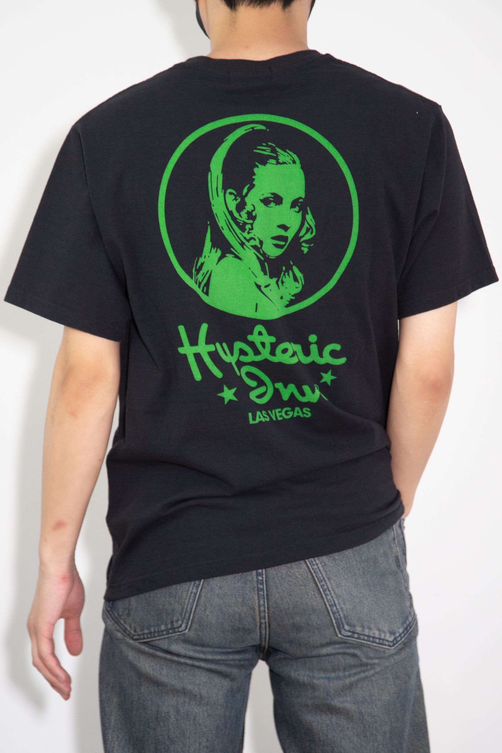 HYSTERIC GLAMOUR - HYSTERIC INN Tシャツ / ブラック | Tempt