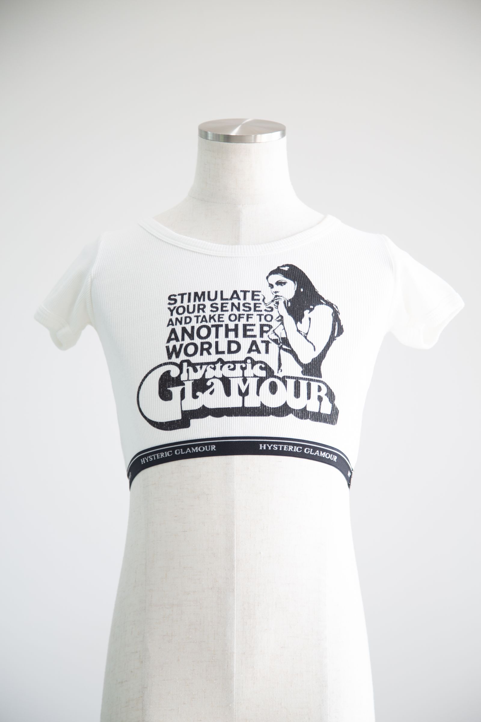 HYSTERIC GLAMOUR - SMOKING GIRL チビTシャツ / ホワイト | Tempt