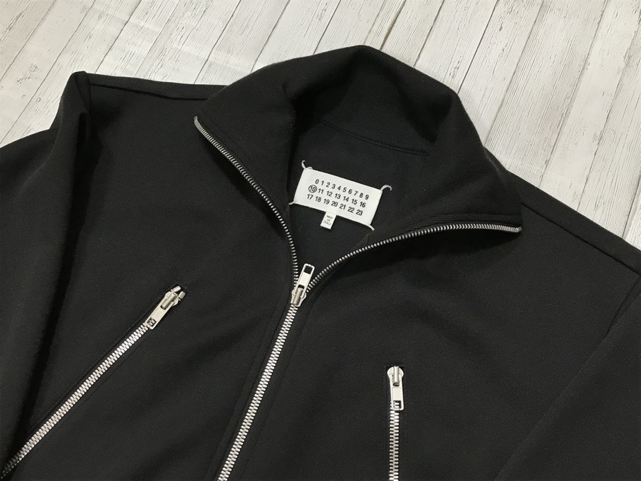 Maison Margiela/メゾン マルジェラ】 Felpa Con Zipハの字トラック